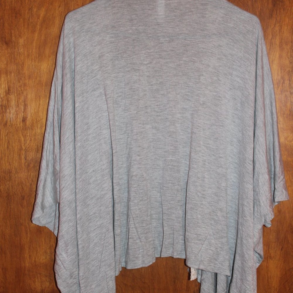 Women's Cardigan - Picture 3 of 3